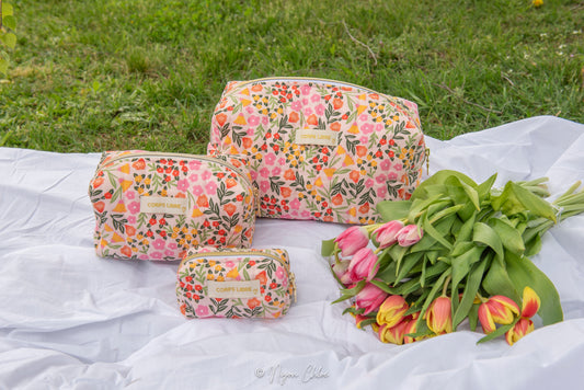 Le lot de trois Trousse Cannes